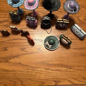 Vintage Collectible Elegant Women's Mini Hats and‎ Purses Set